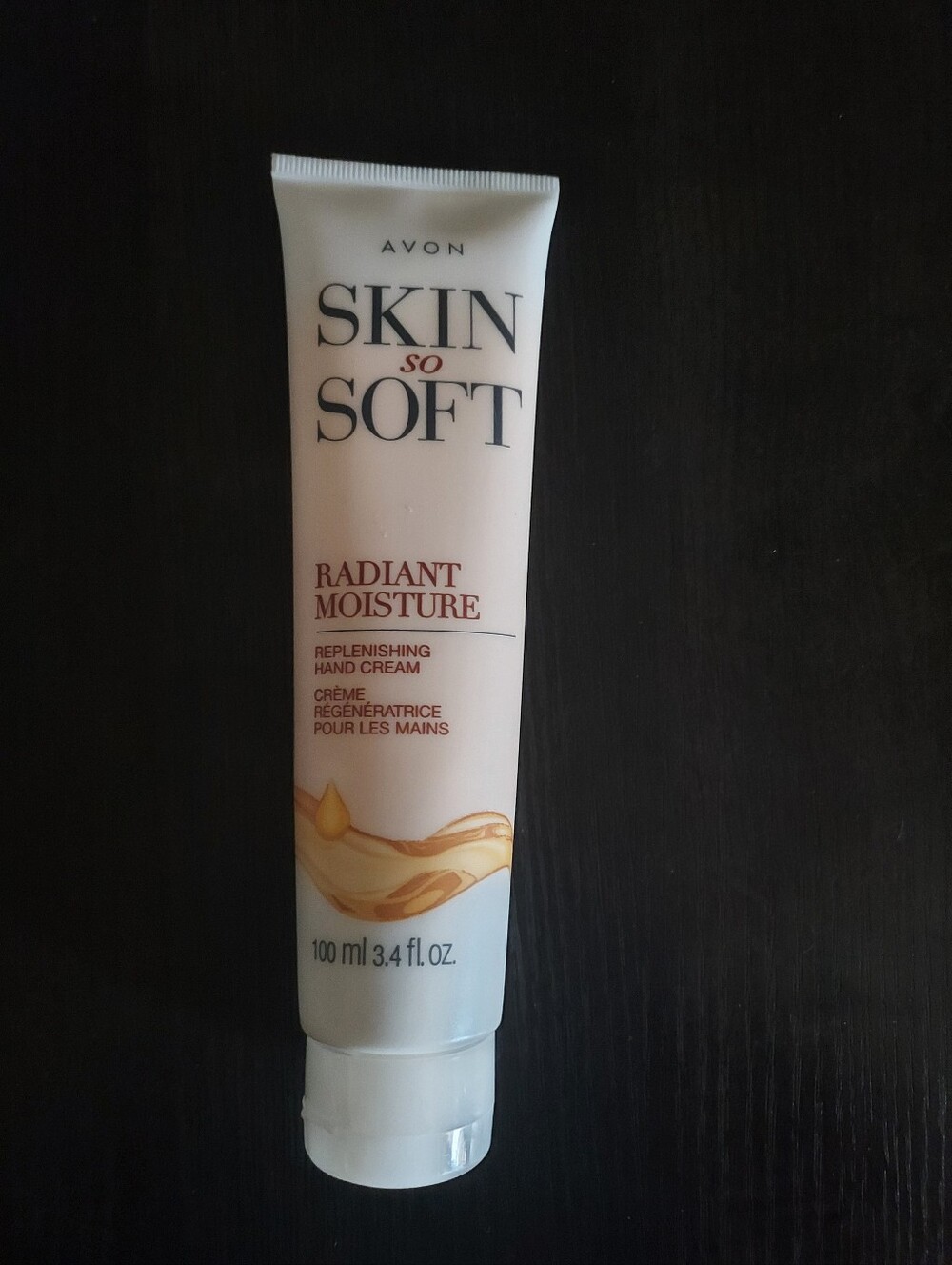 Avon Skin So Soft Radiant Moisture Hand Cream - White & Gold
